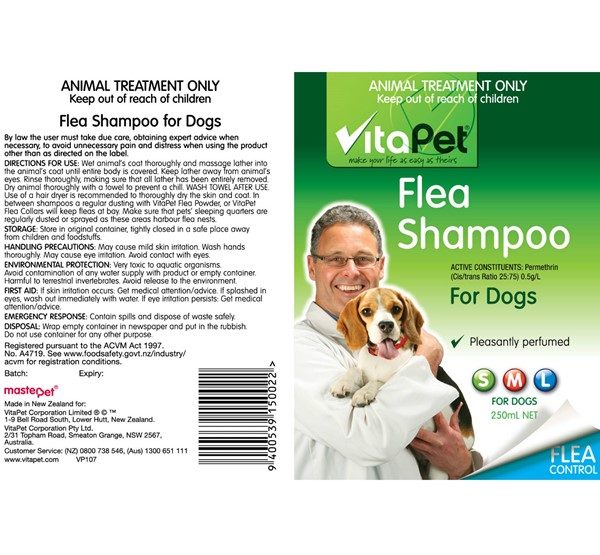 VitaPet Flea Shampoo for Dogs - Label